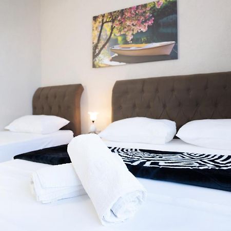 Todo Apartements Dıraç Dış mekan fotoğraf