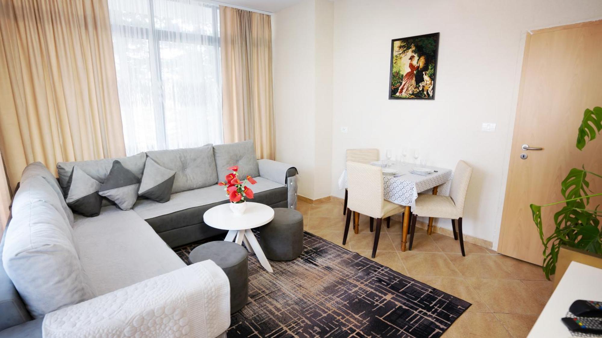 Todo Apartements Dıraç Dış mekan fotoğraf